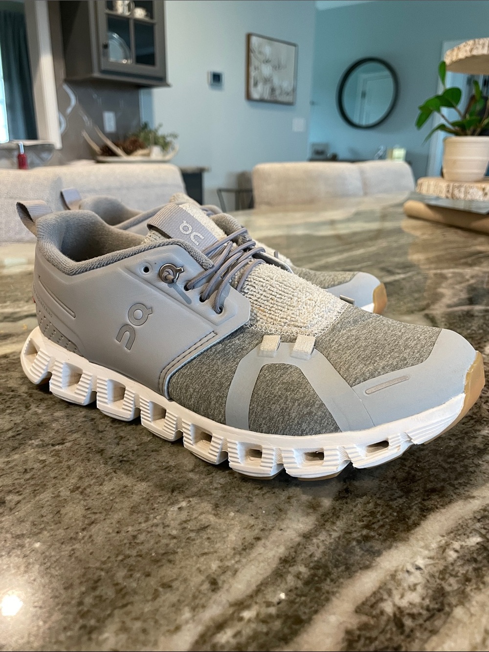 On Cloud Terry Women’s Athletic Shoe 8